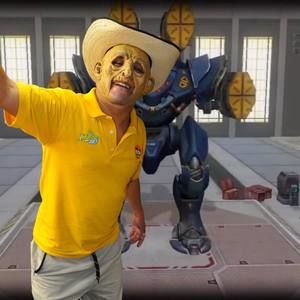 Meet your Posher, Genaro